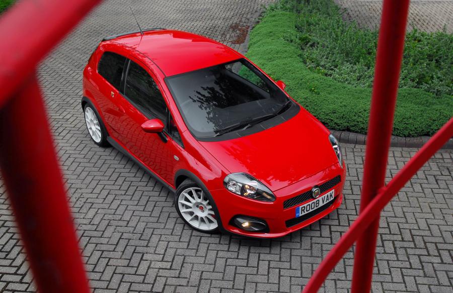  Abarth Grande Punto esseesse (199) 2008 года  (UK) (фото 20 из 21)